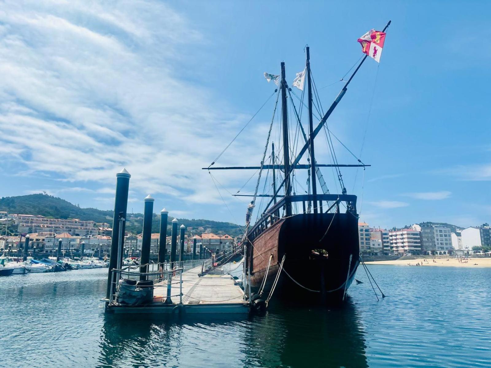 Holibai, Amodino, Agradable Y Hogareno Apto Con Parking, Baiona Buitenkant foto