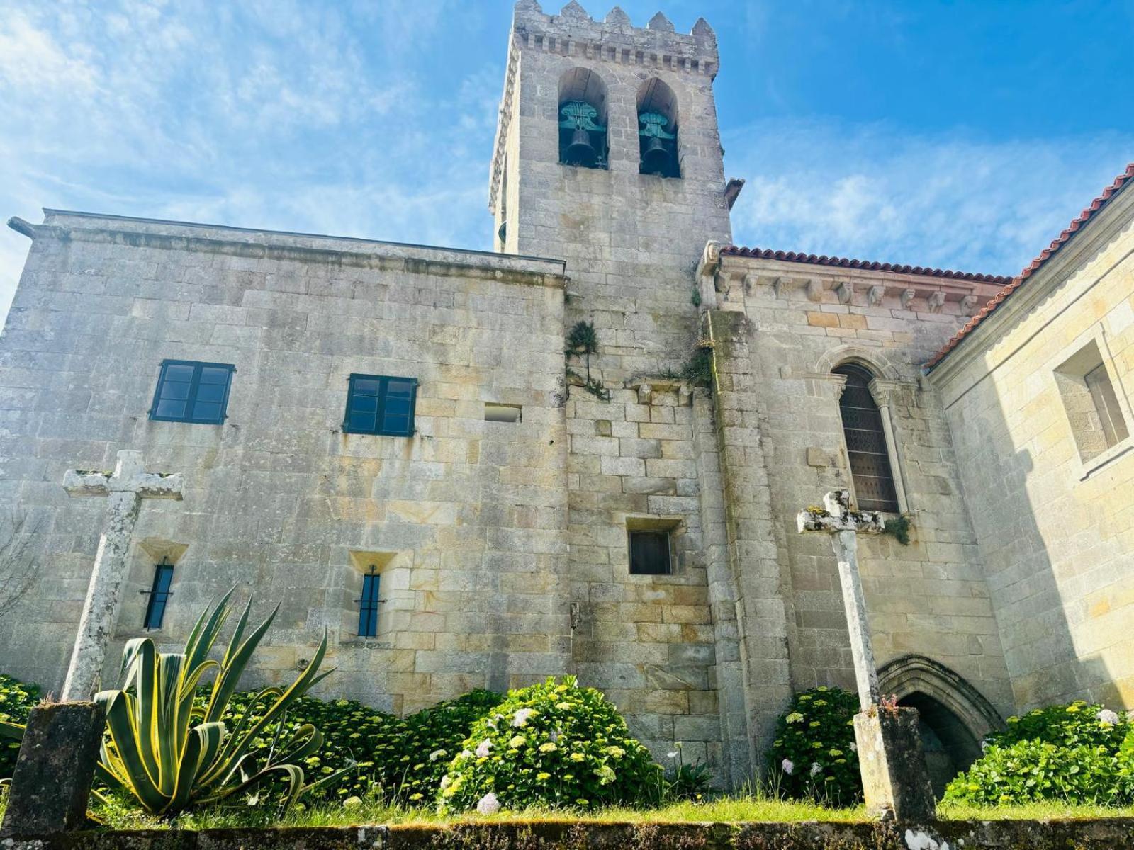 Holibai, Amodino, Agradable Y Hogareno Apto Con Parking, Baiona Buitenkant foto