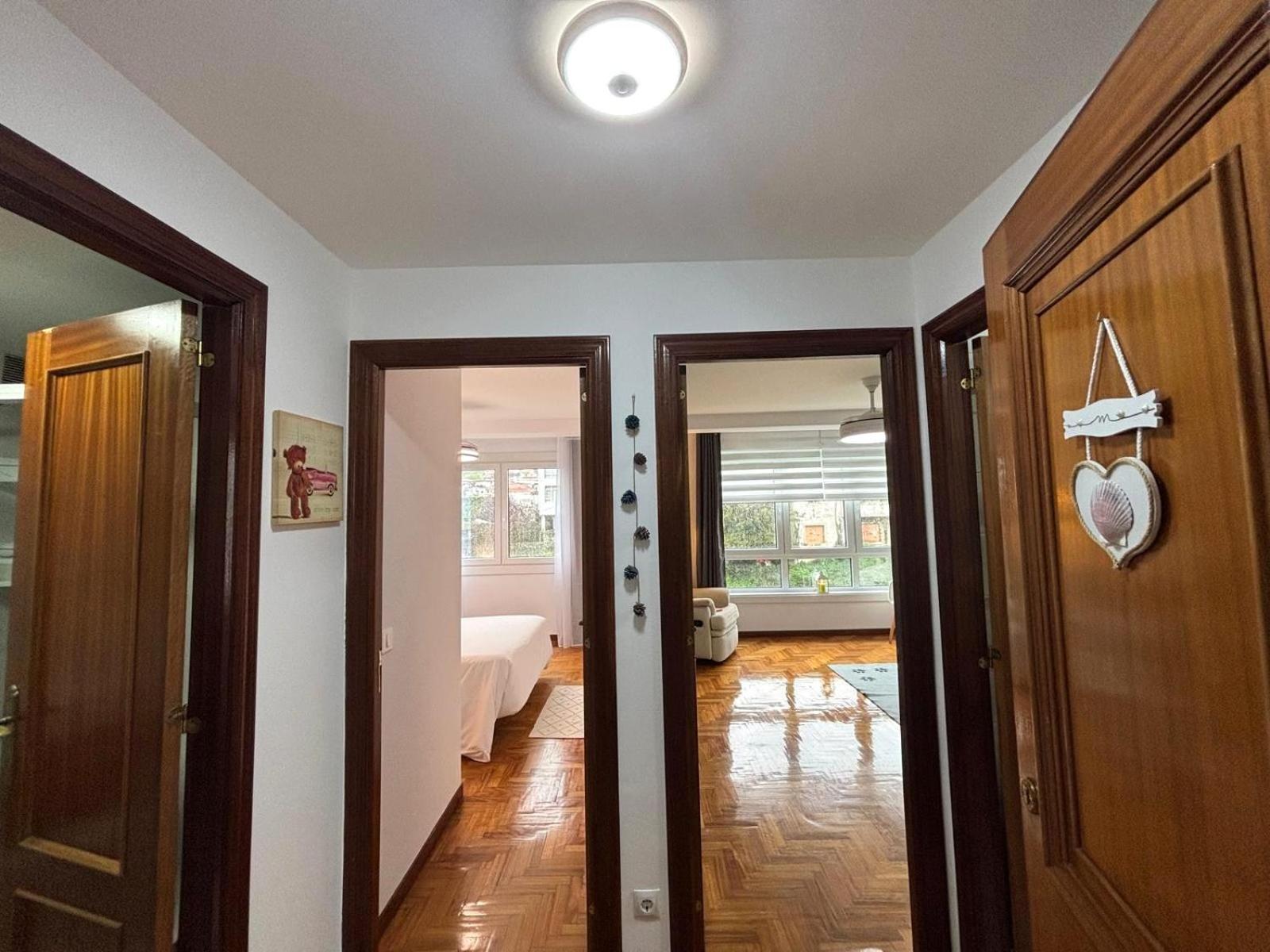 Holibai, Amodino, Agradable Y Hogareno Apto Con Parking, Baiona Buitenkant foto